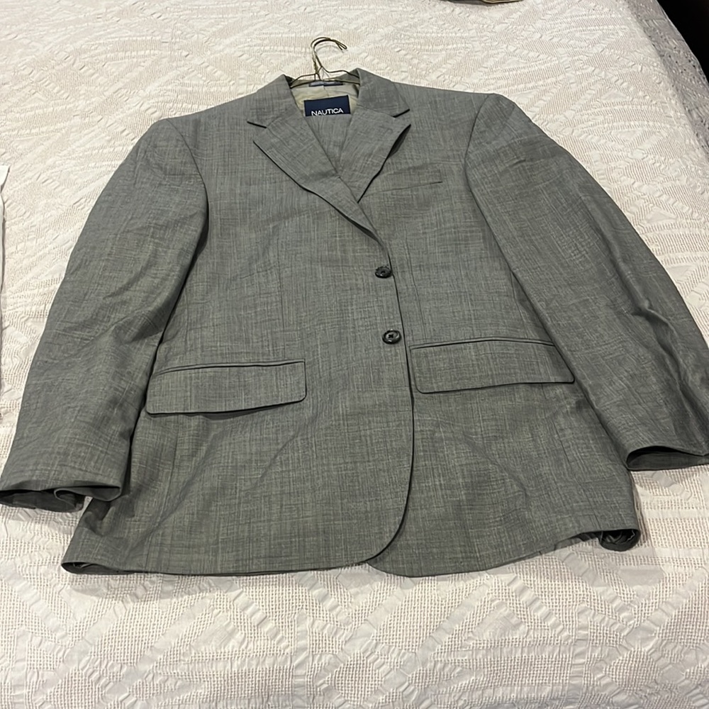 Nautica Suit, 40R, Grey, Never Worn - Picture 2 of 7